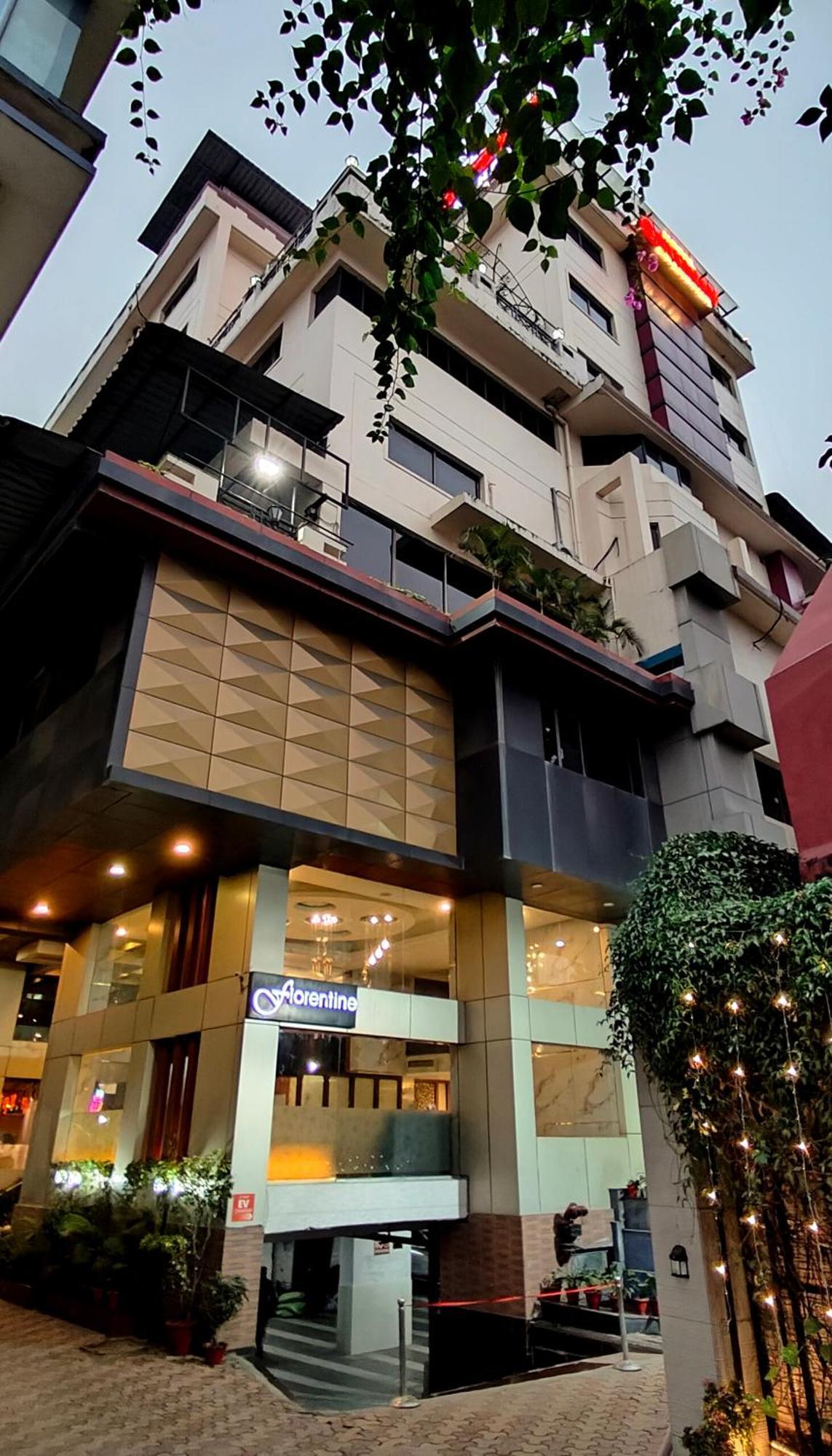 Hotel Gateway Grandeur Guwahati Eksteriør bilde